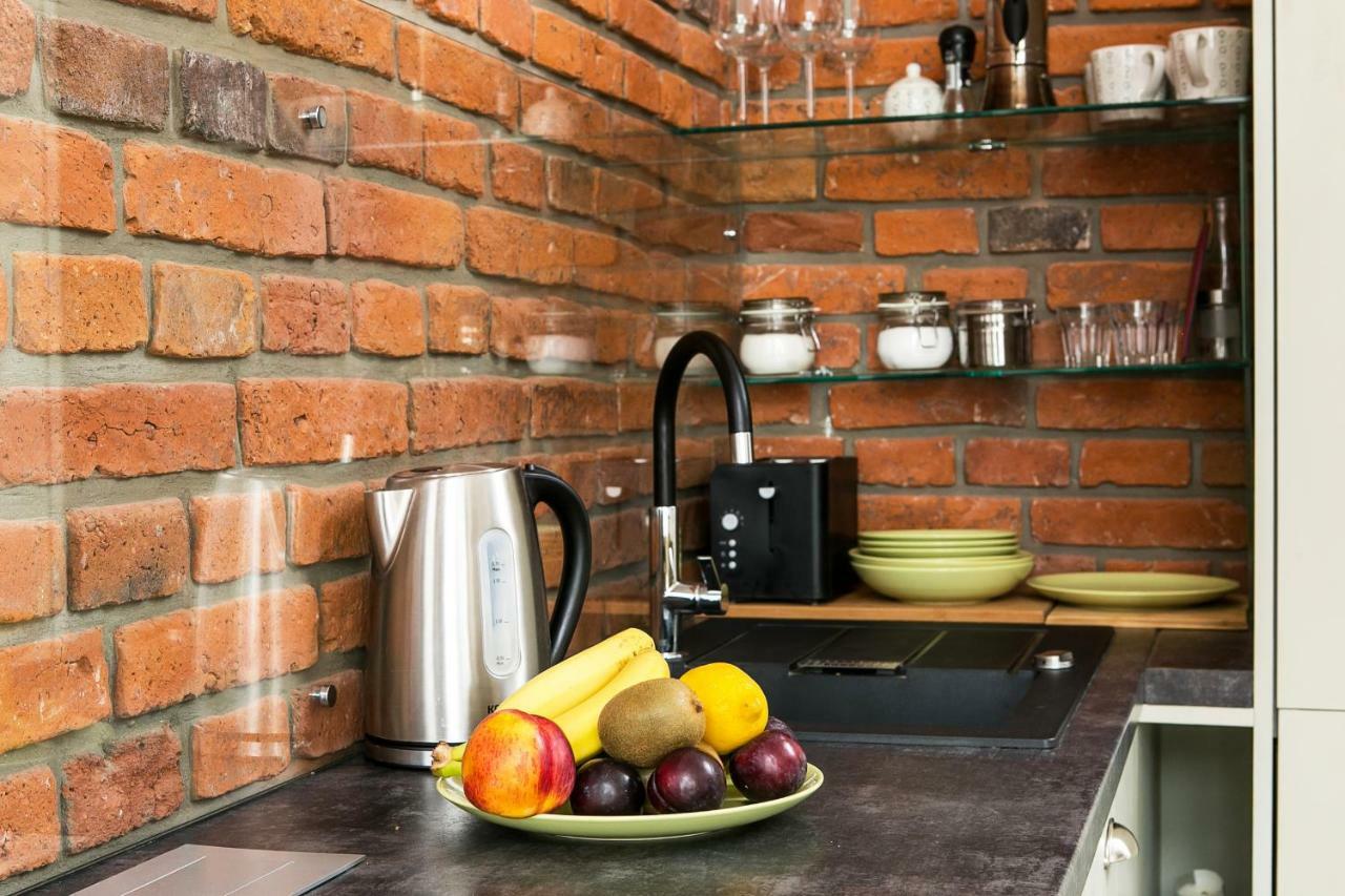 Old Town Brigue Apartment By Otium Cracóvia Exterior foto