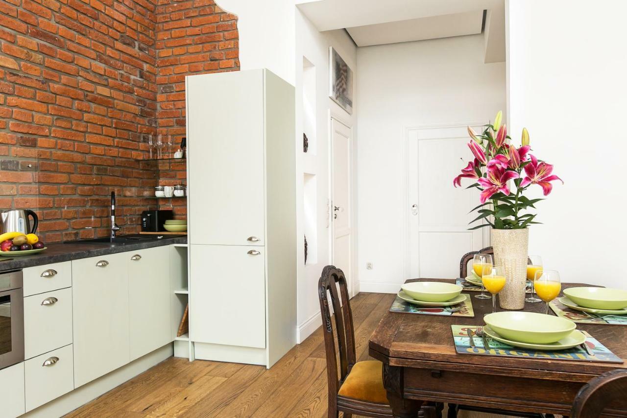 Old Town Brigue Apartment By Otium Cracóvia Exterior foto