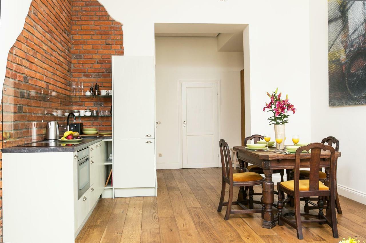 Old Town Brigue Apartment By Otium Cracóvia Exterior foto